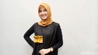 Banyak yang memuji penampilannya itu. Pool/Noel/detikFoto.