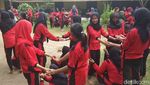 Foto: Asyiknya Permainan Tradisional Ala Kampung di Magelang