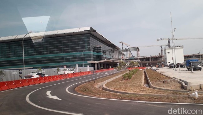 Garuda Pangkas Direksi dan Komisaris, Nama Baru Bandara Kulon Progo