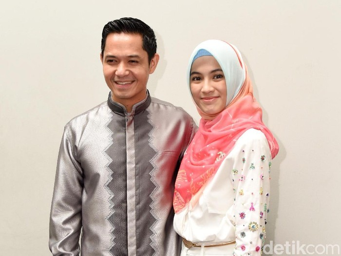 Dude Herlino dan Alyssa Soebandono saat ditemui di kawasan Senayan.