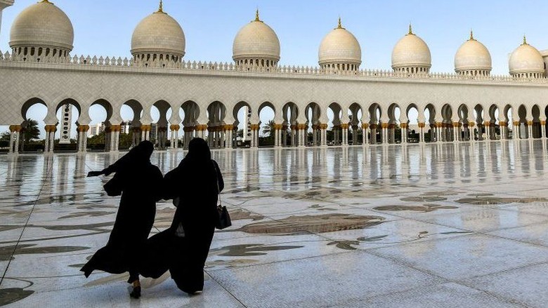Ajaib! Perempuan Uni Emirat Arab Sadar Setelah Koma Selama 27 Tahun Ajaib! Perempuan Uni Emirat Arab Sadar Setelah Koma Selama 27 Tahun