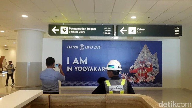 IPL Jalur Kereta Bandara YIA Sudah Ditandatangani Sultan HB X IPL Jalur Kereta Bandara YIA Sudah Ditandatangani Sultan HB X