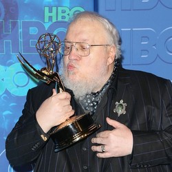 George RR Martin Diserang Fans Soal Kelanjutan Novel The Winds of Winter