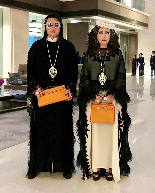 Meski sangat populer, Peepy dan Mother Lee jarang mengekspos diri mereka ke publik. Sudah banyak media yang meminta mereka untuk wawancara, namun hanya beberapa yang mereka terima. Foto: Dok. Instagram @peepy_and_mother_lee