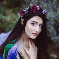 Hal paling buruk yang aku dengar adalah saat seseorang berkata, jangan tunjukkan punggungmu pada siapapun karena tidak ada yang mau punya teman cacat, kata Alba pada Dailymail. Foto: Instagram @albaparejo_