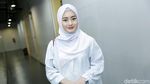 Dinda Hauw, Pilih Berhijab Usai Mimpi Meninggal