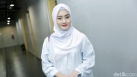 Dinda Hauw saat ditemui di kawasan Senayan, Jakarta Pusat pada Selasa (23/4). Pool/Palevi S/detikFoto.