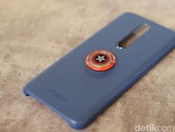 Unboxing Oppo F11 Pro Edisi Khusus Avengers