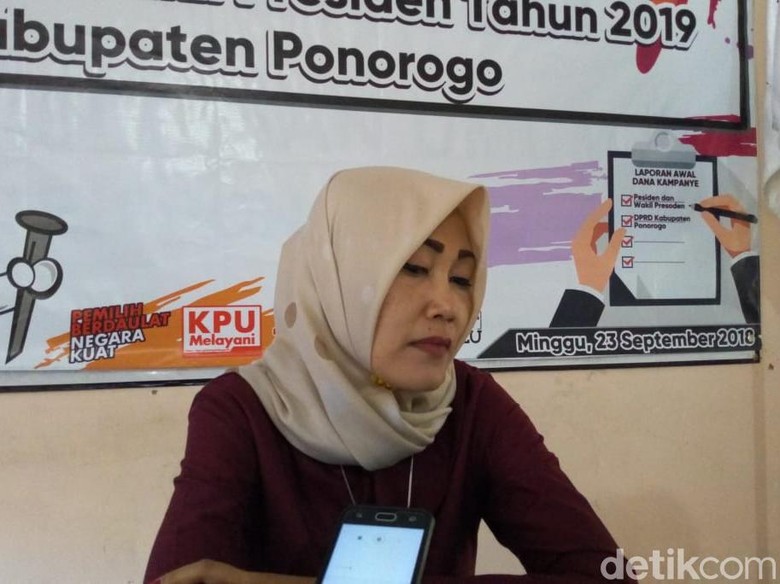 6 Petugas Pemilu di Ponorogo Tumbang, Dilarikan ke Rumah Sakit 6 Petugas Pemilu di Ponorogo Tumbang, Dilarikan ke Rumah Sakit