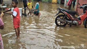 Stay Cool, Begini Cara Tangani Motor yang Terendam Banjir