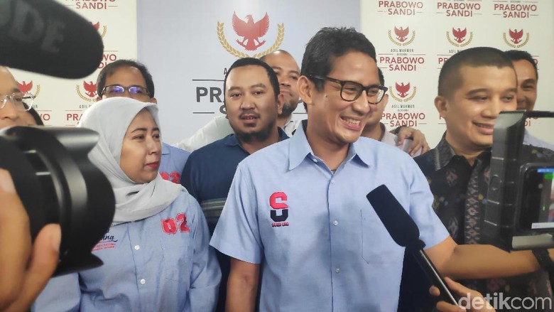 Bertemu Pengusaha, Sandiaga Titip Pesan Gerakkan Ekonomi-Buka Lapangan Kerja Bertemu Pengusaha, Sandiaga Titip Pesan Gerakkan Ekonomi-Buka Lapangan Kerja