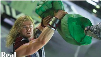 Adegan bertarung Thor dan Hulk. (Foto: Instagram/movies.effects)