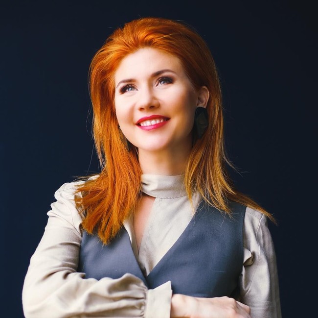 Tahun 2010, Anna Chapman jadi pemberitaan saat dideportasi dari Amerika Serikat karena ketahuan sebagai agen inteligen Rusia. Setelah ditolak untuk menjadi warga negara Inggris, ia pun kembali ke negara asal. Foto: Instagram @anya.chapman