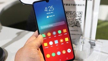 Lenovo mulai akan menjual Z6 Pro pada 29 April mendatang.  Foto: Sina Mobile