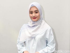Dinda Hauw dan Rey Mbayang Resmi Menikah!