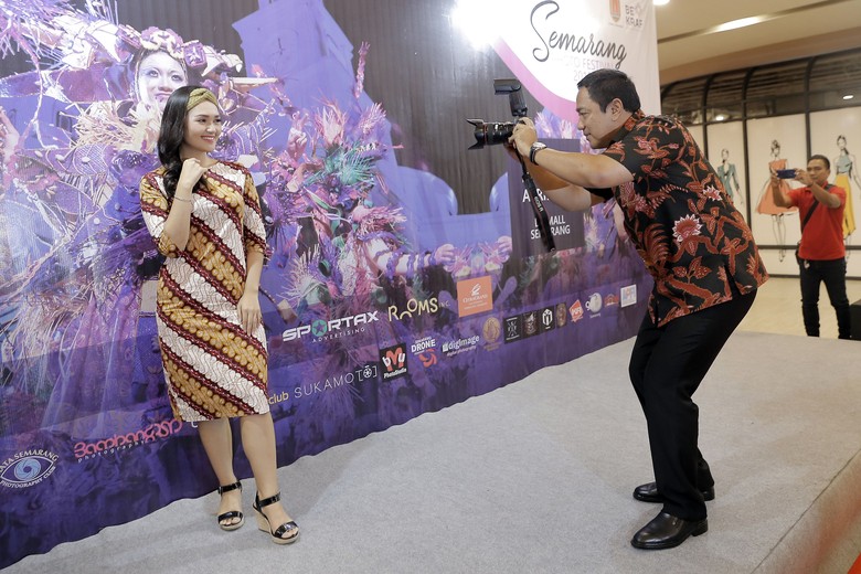 Wali Kota Hendi Ajak Komunitas Fotografer Promosikan Semarang Wali Kota Hendi Ajak Komunitas Fotografer Promosikan Semarang
