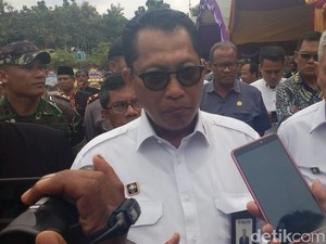 Bicara Pangan, Buwas: Sadar Tidak Pakan Impor, Kedelai Impor!