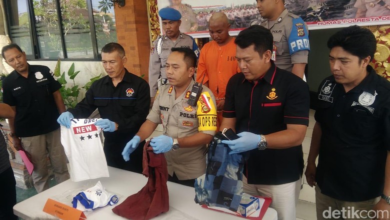 Turis China Dicabuli Pemandu Jet Ski di Nusa Dua Turis China Dicabuli Pemandu Jet Ski di Nusa Dua