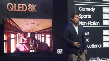 Salah satu kecanggihannya adalah Quantum 8K Processor yang punya fitur AI Upscaling untuk meningkatkan kualitas gambar dari resolusi lebih rendah, mulai dari SD, HD, Full HD hingga UHD. (Foto: Rifkianto Nugroho/detikINET)