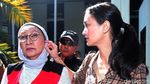 Atiqah Semringah Banget Di Persidangan Ratna Sarumpaet