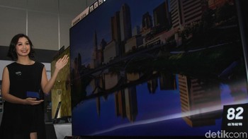 TV 8K Samsung ini dihargai Rp 80,5 juta untuk 65 inch, Rp 120 juta buat 75 inch, Rp 167 juta ukuran 82 inch, dan yang paling mahal 98 inch dengan harga Rp 1,5 miliar. (Foto: Rifkianto Nugroho/detikINET)