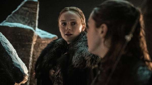 Wajah Kecewa Sansa dan Pertarungan Brienne di GOT Season 8 Wajah Kecewa Sansa dan Pertarungan Brienne di GOT Season 8