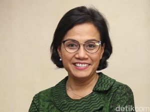 Girang Laporan Keuangan Pemerintah WTP, Sri Mulyani Pantun