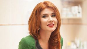 Liburannya Anna Chapman, Model Cantik Mantan Mata-mata Rusia
