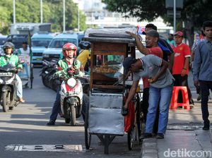 Menhub Batal Hapus Diskon Tarif Ojol?