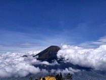 Kalender Jawa Selasa Pon 25 Februari 2025: Gampang di Luar-Sulit di Dalam