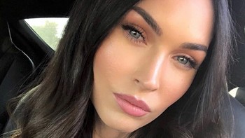 Seleb seksi Meghan Fox mengatakan ia percaya dengan banyak hal semisal hantu atau alien. Foto: Mike Coppola/Getty Images