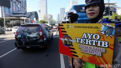 Polda Metro Jaya Gencar Sosialisasikan Tilang Elektronik
