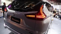 Mitsubishi Xpander Limited dijual dengan harga Rp 276.600.000 on the road Jabodetabek.
