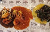 'Louisiana Style' Hadirkan Sensasi Santap Seafood Pakai Tangan
