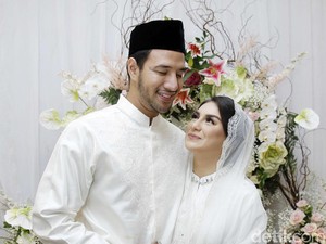 Gelar Pengajian Pranikah, Ammar Zoni Nangis Kejer Ingat Sang Ibu