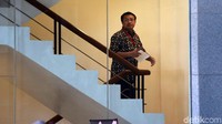 Pemeriksaan para saksi ini dilakukan untuk proses pengembangan penyidikan perkara dugaan suap PLTU Riau-1.