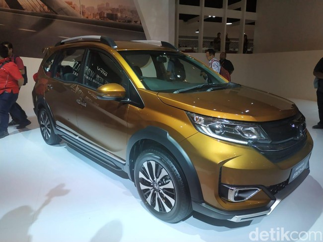 Mobil-Mobil Baru di IIMS 2019
