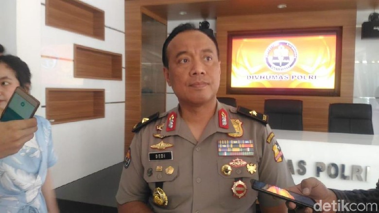 Bripka Roma Meninggal, Total Ada 16 Anggota Polri Gugur Saat Pengamanan Pemilu Bripka Roma Meninggal, Total Ada 16 Anggota Polri Gugur Saat Pengamanan Pemilu