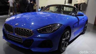Melihat Kegarangan BMW Z4 Roadster