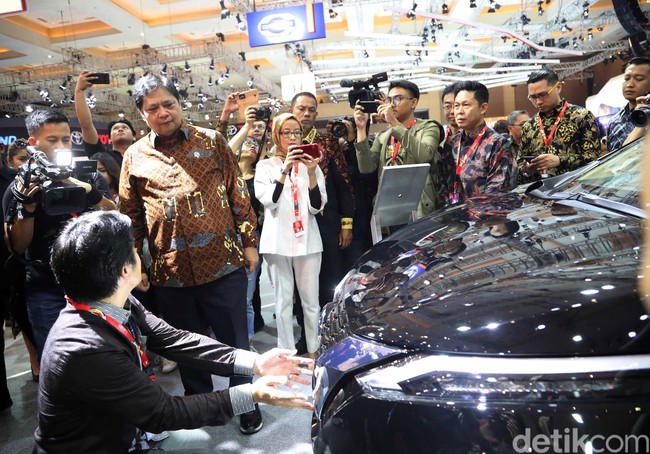 Mobil-Mobil Baru di IIMS 2019