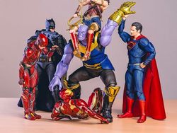 Kelakuan Kocak Sehari-hari Para Superhero Avengers Mini