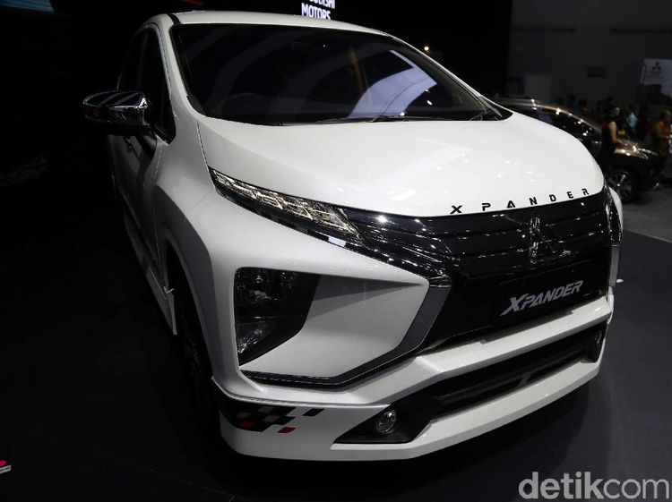 Mitsubishi Luncurkan Xpander Limited