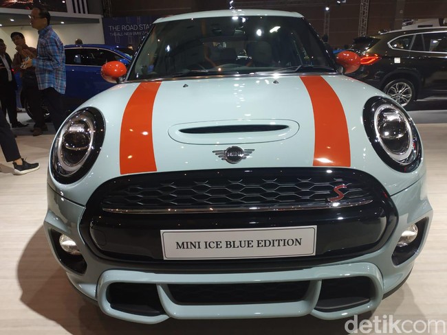 Mobil-Mobil Baru di IIMS 2019