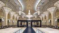 Ada juga ruangan bernama Al Barza, semacam aula dimana traveler bisa belajar soal Majlis, atau pertemuan para Emir Jazirah Arab. (Qasr Al Watan)
