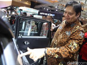 Gara-gara Perang Dagang, Sharp dan LG Mau Relokasi Pabrik ke RI
