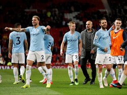 Manchester City menutup laga dengan kemenangan 2-0 dan mengambil alih puncak klasemen dari Liverpool. (Foto: Carl Recine/Action Images via Reuters)