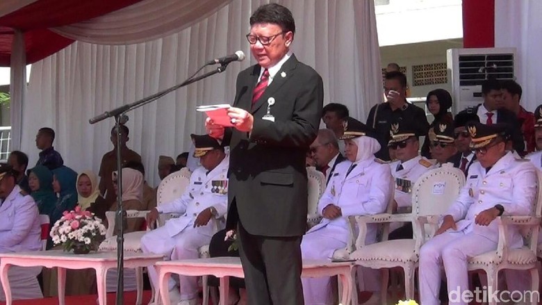 Hari Otoda di Banyuwangi, Mendagri: Daerah Tumbuh Cepat dengan Desentralisasi Hari Otoda di Banyuwangi, Mendagri: Daerah Tumbuh Cepat dengan Desentralisasi