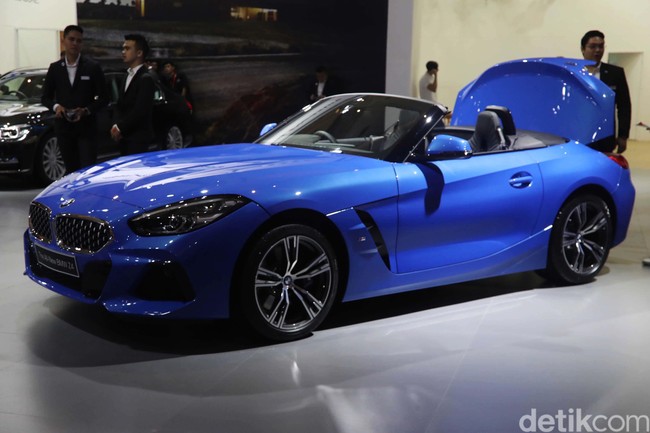 Mobil-Mobil Baru di IIMS 2019