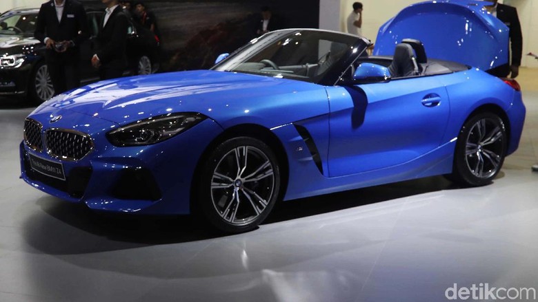 BMW Z4 Foto: Pradita Utama BMW Z4 Foto: Pradita Utama