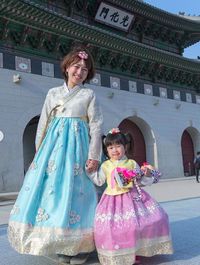 Saat Pangeran Tampan Dubai Jalan-jalan di Istana Kebanggaan Korea